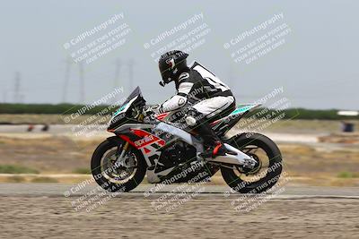 media/May-26-2025-Lets Ride (Mon) [[3bf1de1d65]]/B Group/1220pm (Wheelie Bump)/
